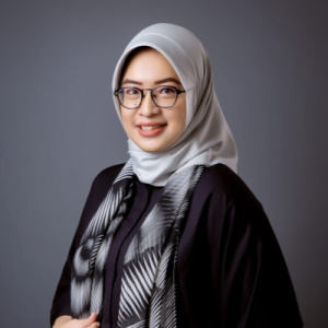 dr. Vicka Oktaria, MPH., Ph.D.