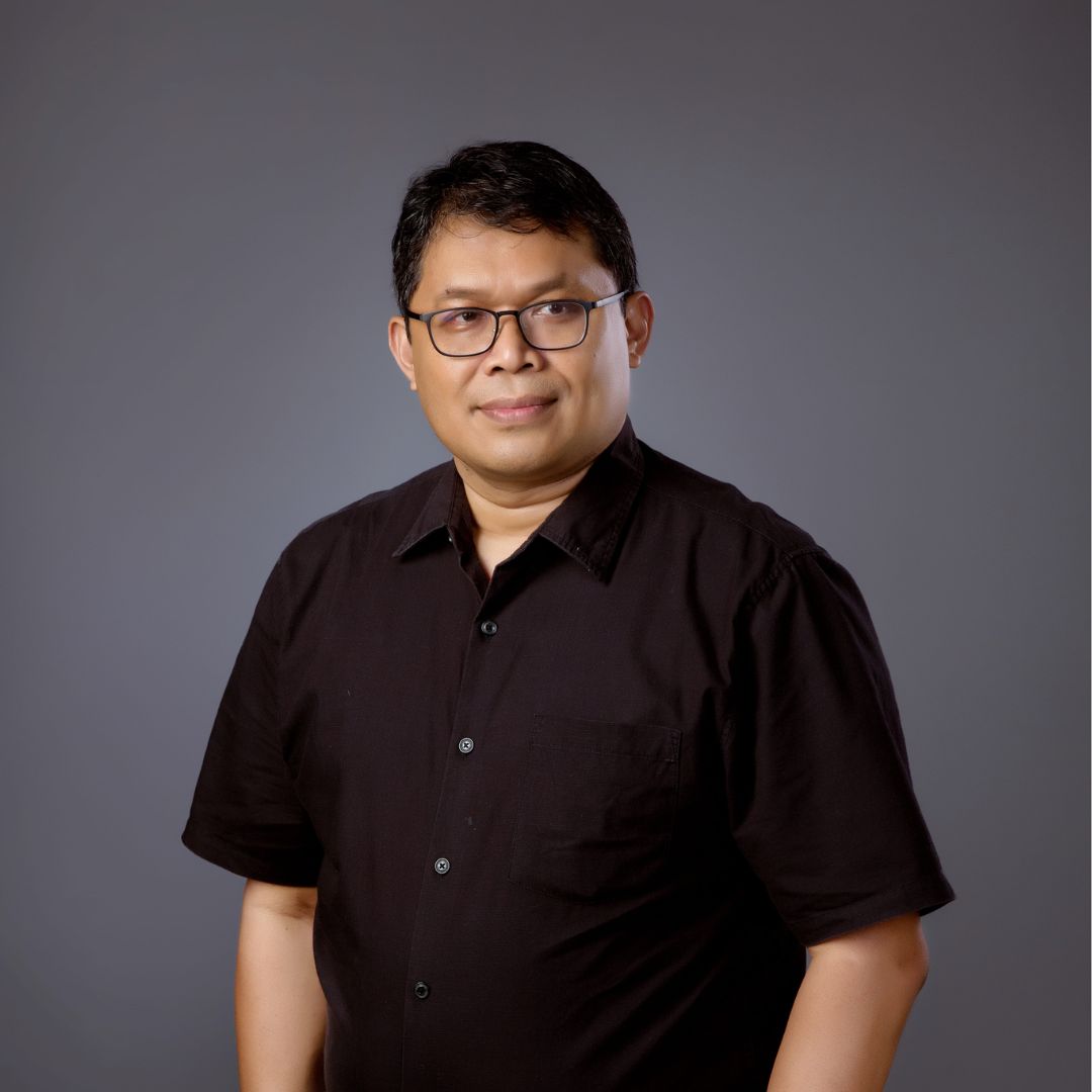 dr. Riris Andono Ahmad, MPH., Ph.D.
