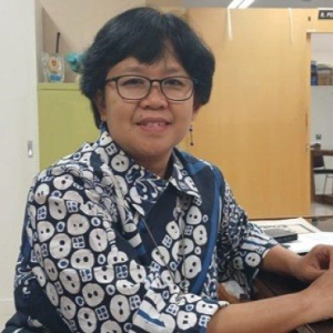 dr. Yanri Wijayanti Subroto, Sp.PD-KPTI FINASIM., Ph.D.